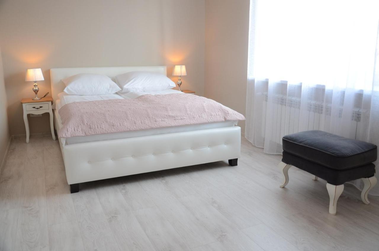 Multi Apartment Lakowa 18/13 Białystok Exteriör bild